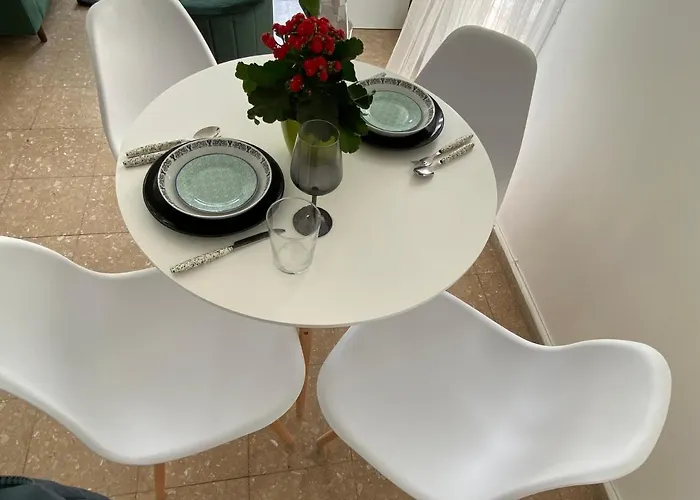 Boho-Chic One Bedroom Flat In Engomi