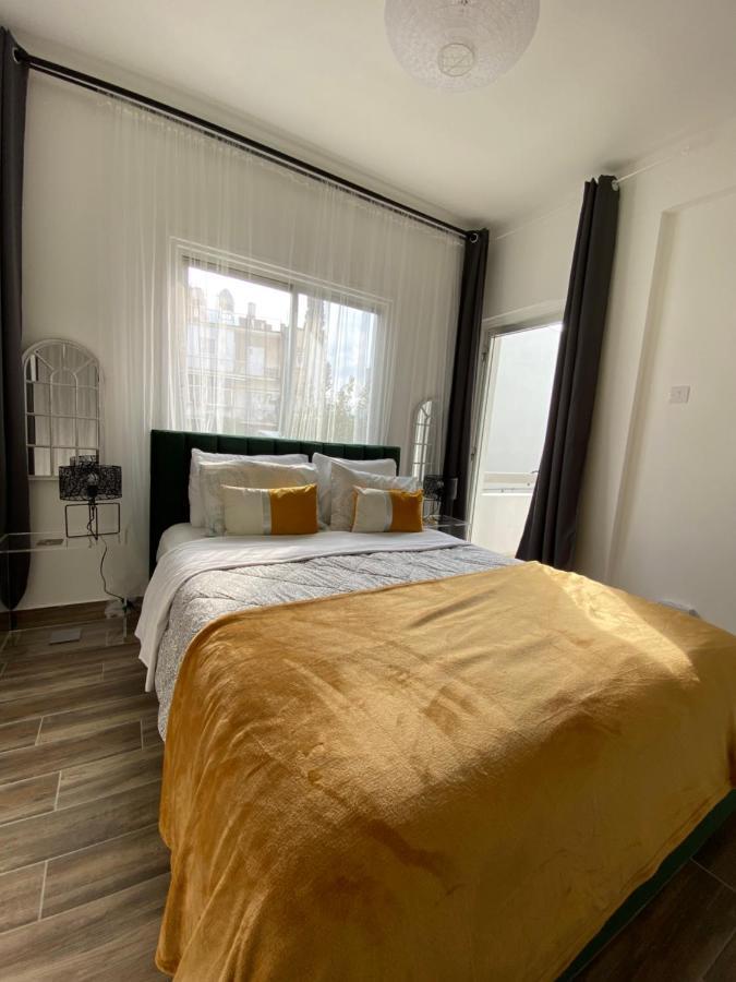 Boho-chic One Bedroom Flat In *